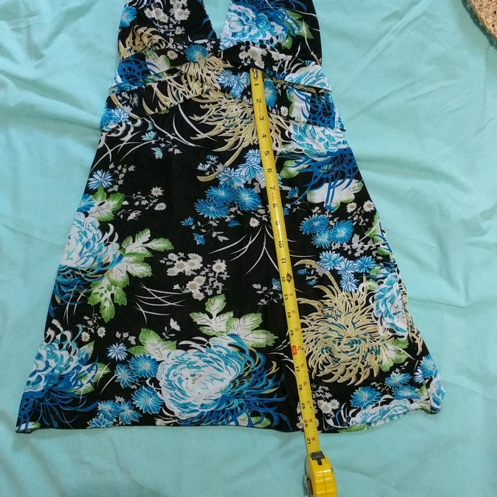 Sundress - Picture 4 of 5